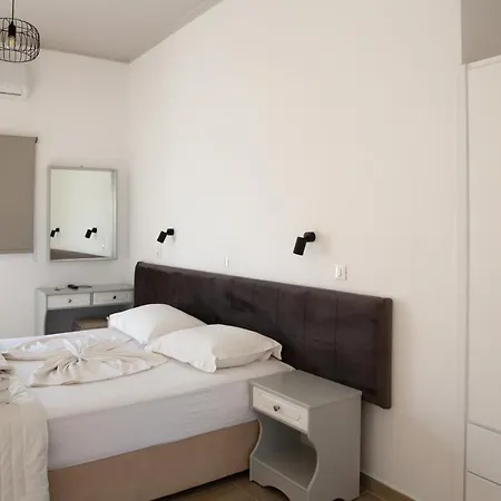 Sea Breeze 2 Apartment *