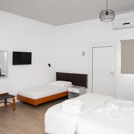 Apartment Sea Breeze 2