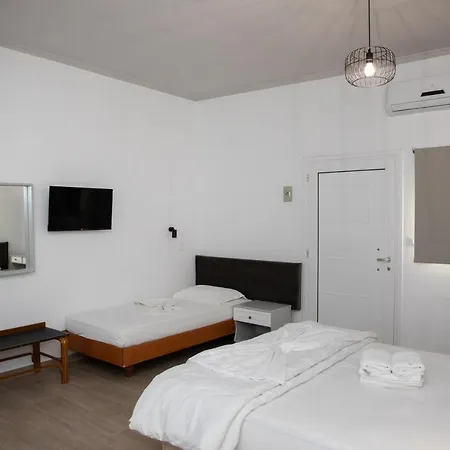 Apartment Sea Breeze 2