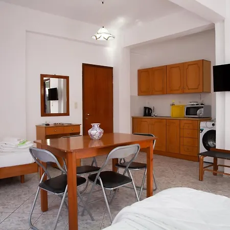 Apartment Sea Breeze 2