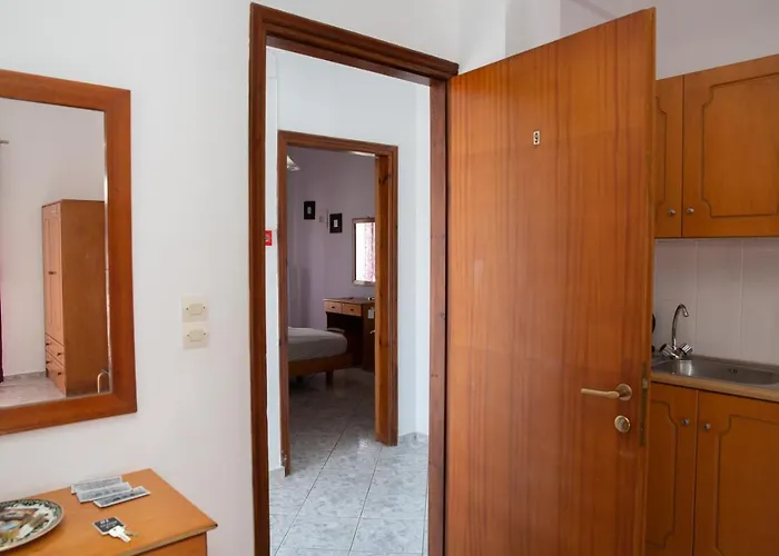 Sea Breeze 2 Апартаменты Мастихари