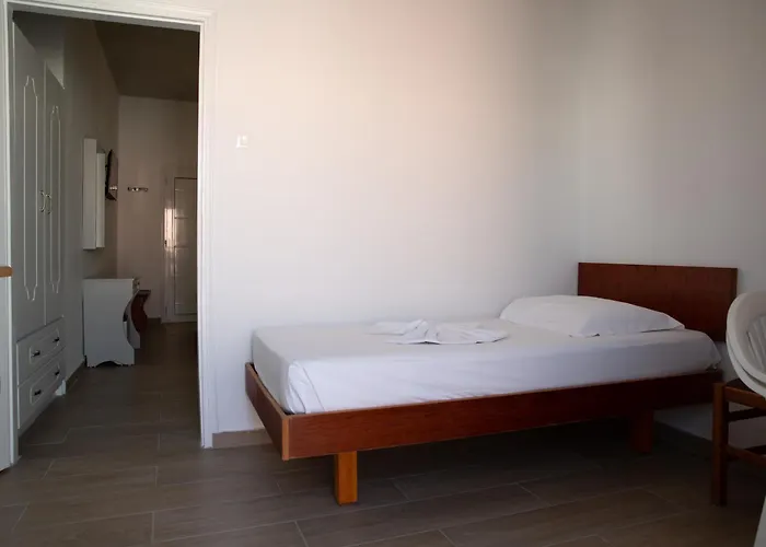 Sea Breeze 2 Апартаменты *