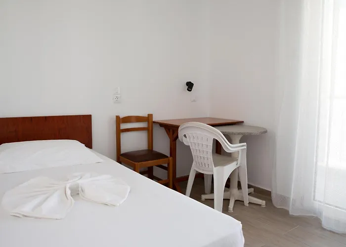 Апартаменты Sea Breeze 2 *